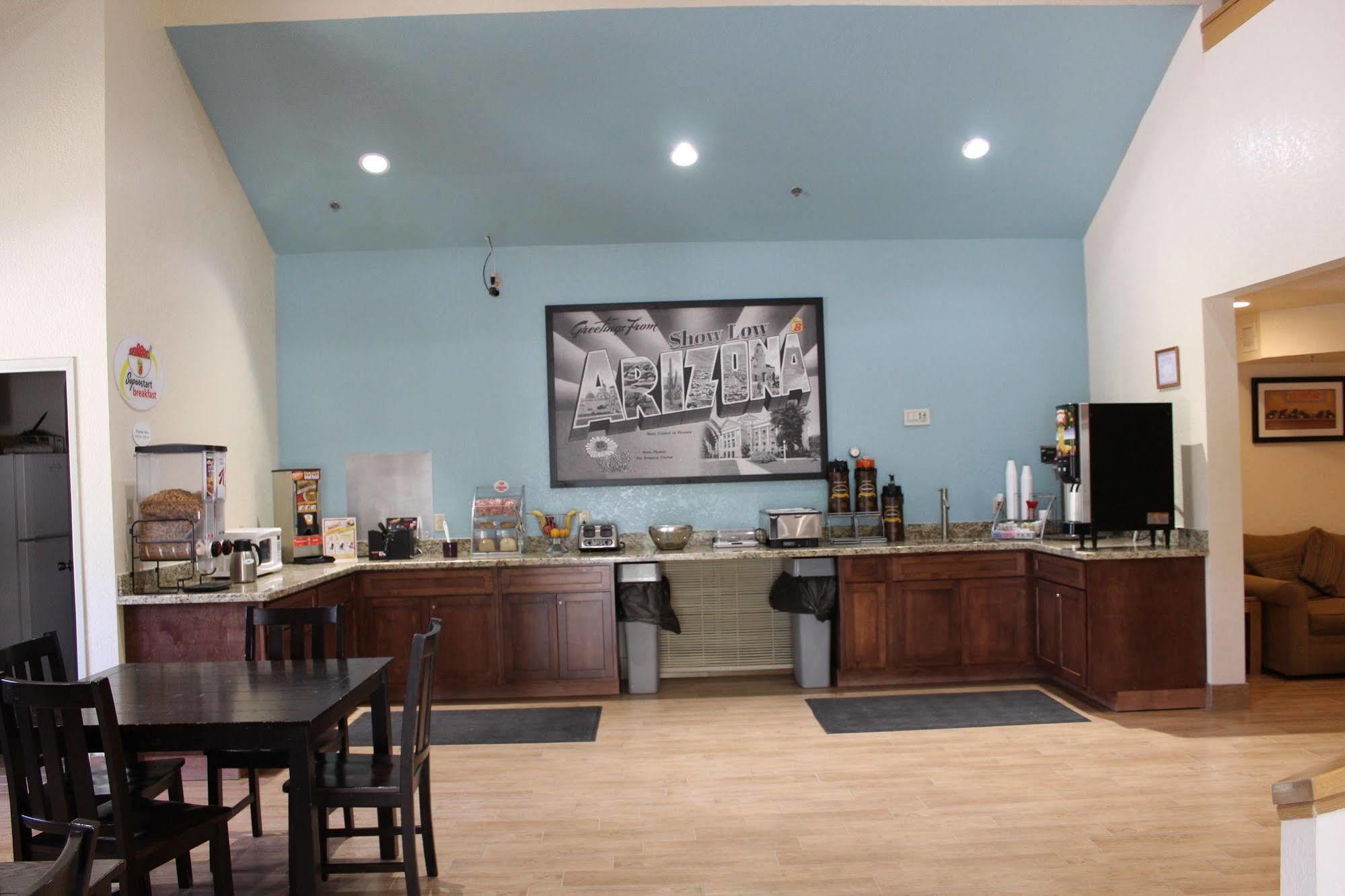 Super 8 By Wyndham Show Low Ngoại thất bức ảnh